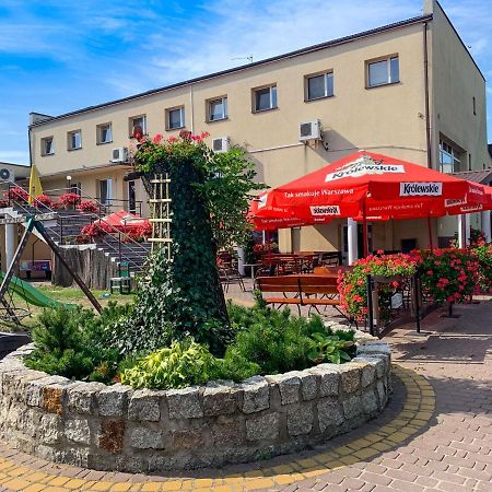 Zamkowa Noclegi Restauracja Дрохичин Экстерьер фото