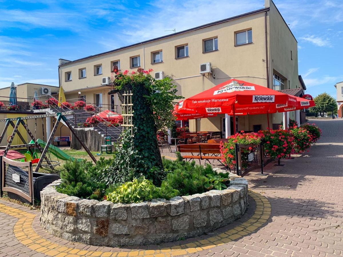 Zamkowa Noclegi Restauracja Дрохичин Экстерьер фото
